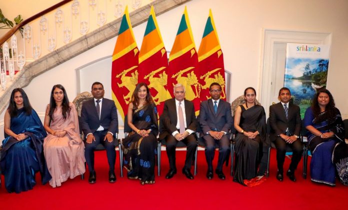 President Meet Diaspora in UK - ජනපතිගෙන් ඩයස්පෝරාවට අරාධනයක්