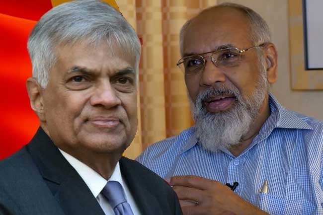 ඉතා උනන්දුවෙන්